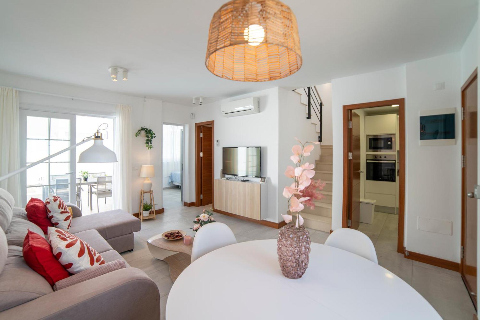 Villa Ocean Wave - Sea Views - Private Pool Playa Blanca  Kültér fotó